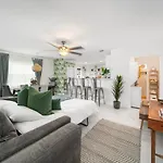 Tropical Marlins House
