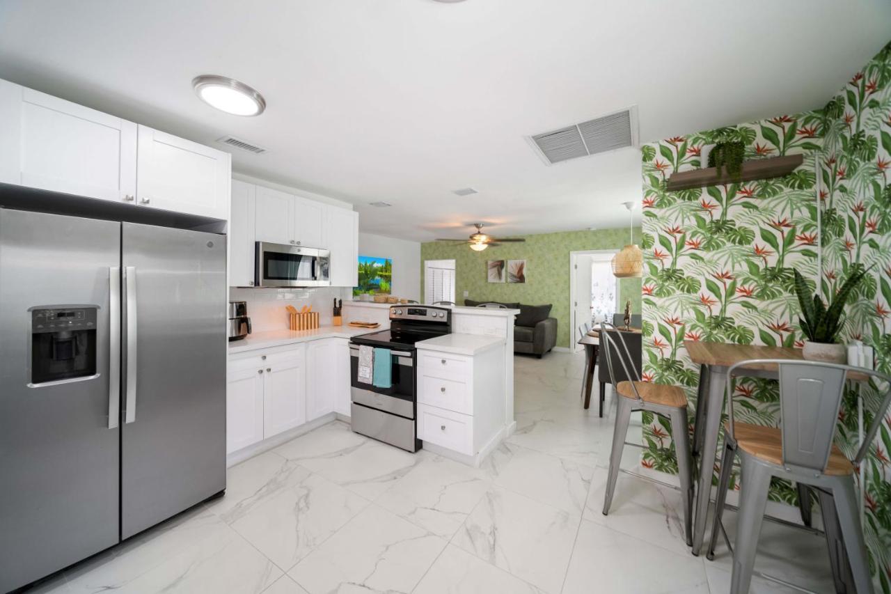 Tropical Marlins House Miami